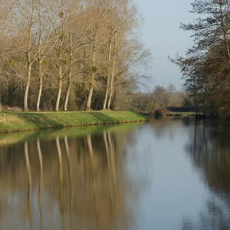 Le Nid D'omer Pensjonat